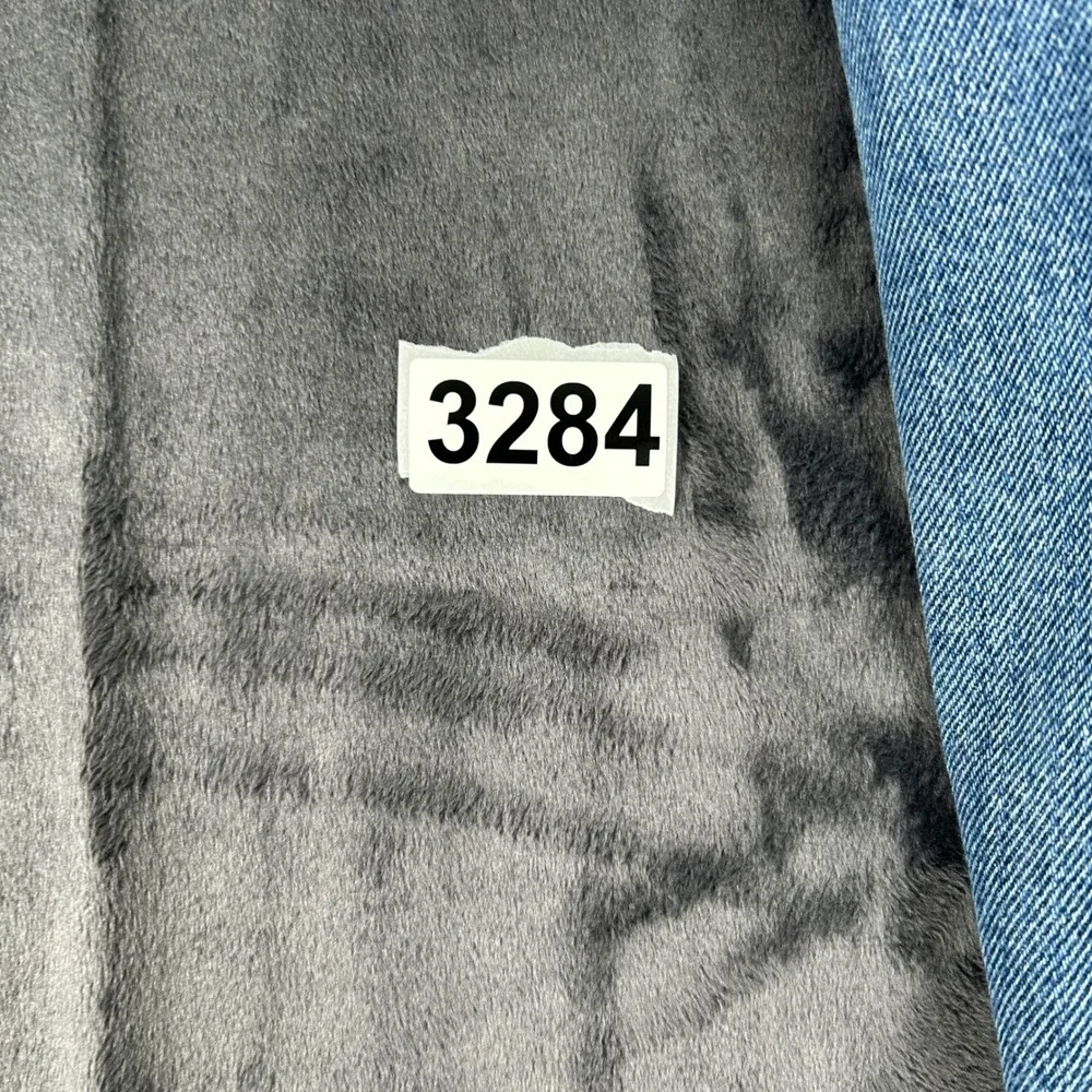 Levi's 550 Relaxed Fit Jeans Mens 33x34 Blue Denim 00550-4891 Medium Wash